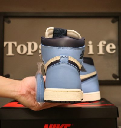 Air Jordan 1 Retro High OG 'Obsidian' 555088-140
