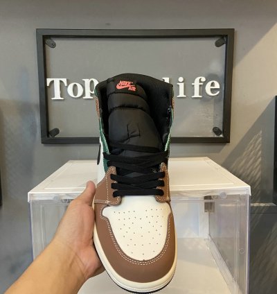 Air Jordan 1 Retro High OG 'Hand Crafted' DH3097-001