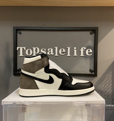 Travis Scott x Air Jordan 1 Retro High OG 'Mocha' CD4487-100