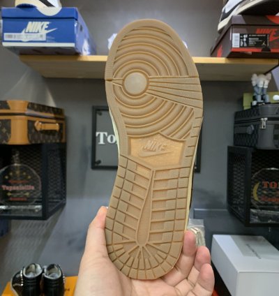 Zion Williamson x Air Jordan 1 Retro Low OG 'Voodoo' DZ7292-200