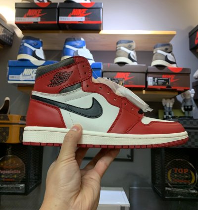 Air Jordan 1 Retro High OG 'Lost & Found' FD1437-612