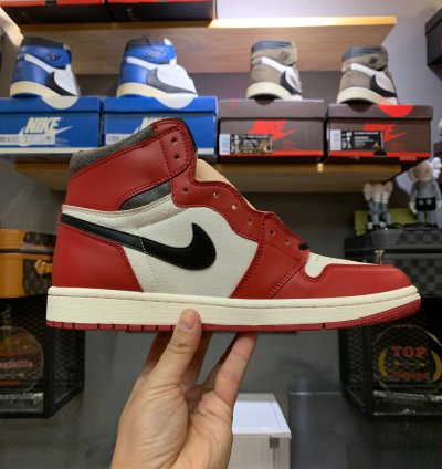 Air Jordan 1 Retro High OG 'Lost & Found' FD1437-612