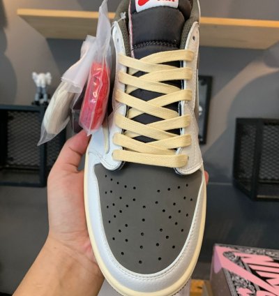 Travis Scott x Air Jordan 1 Retro Low OG 'Reverse Mocha' DM7866-162