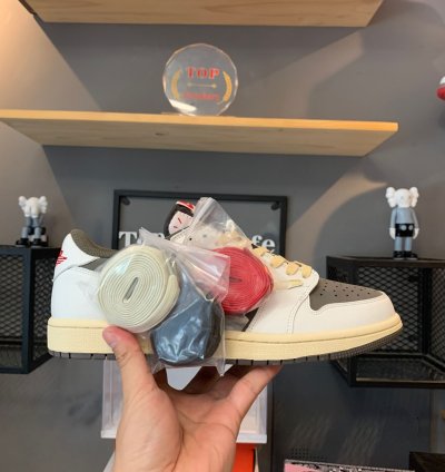 Travis Scott x Air Jordan 1 Retro Low OG 'Reverse Mocha' DM7866-162