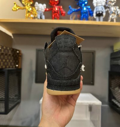 Jordan 4 Retro Levi's Black (GS) (Levi's Tag) AQ9103-001