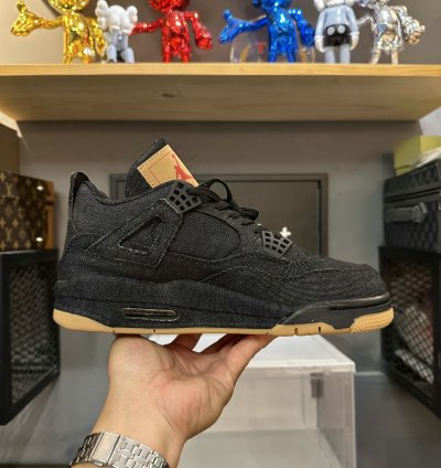Jordan 4 Retro Levi's Black (GS) (Levi's Tag) AQ9103-001