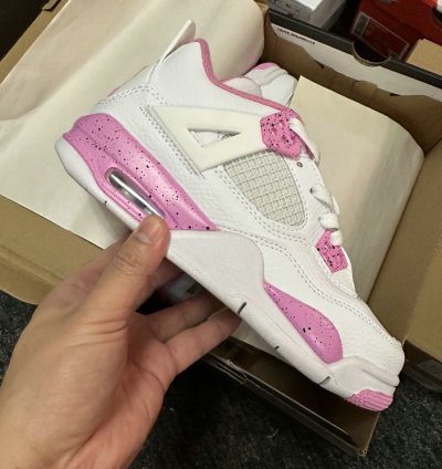 Air Jordan 4 Pink Oreo CT8527-116