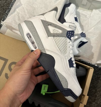 Jordan 4 Retro Midnight Navy DH6927-140
