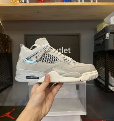 Jordan 4 Retro Frozen Moments (Women's) AQ9129-001
