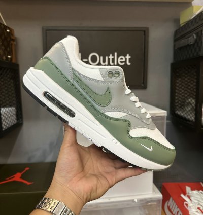 Nike Air Max 1 Shoes - DB5074-100