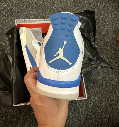 Air Jordan 4 Retro Military Blue (2012) 308497-105