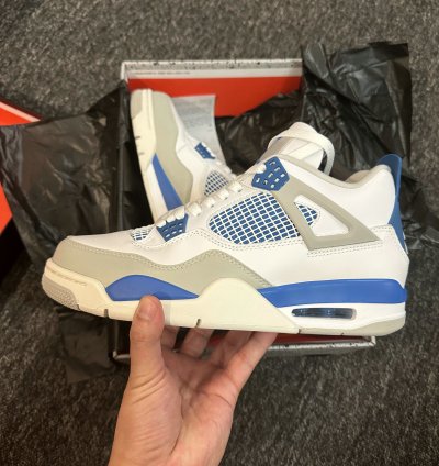 Air Jordan 4 Retro Military Blue (2012) 308497-105