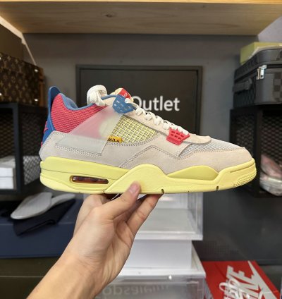 Jordan 4 Retro Union Guava Ice DC9533-800