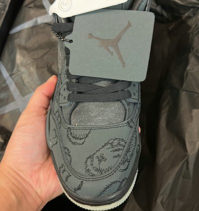 Jordan 4 Retro Kaws Black 930155-001