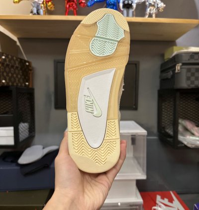 Off-White x Air Jordan 4 SP 'Sail' CV9388-100