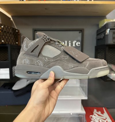Jordan 4 Retro Kaws 930155-003