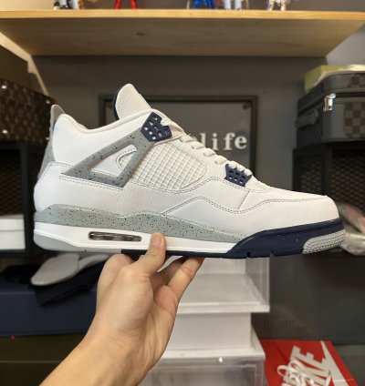 Jordan 4 Retro Midnight Navy DH6927-140
