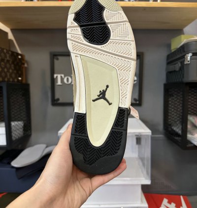 Jordan 4 Retro Fossil (Women's) AQ9129-200