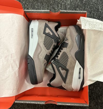 Jordan 4 Retro Taupe Haze DB0732-200