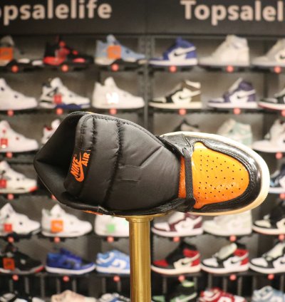 Jordan 1 Retro High Shattered Backboard 3.0 555088-028