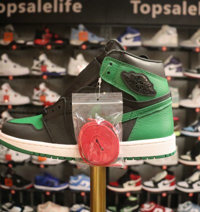 Jordan 1 Retro High Pine Green Black 555088-030