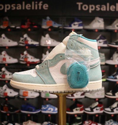 Jordan 1 Retro High Turbo Green 555088-311