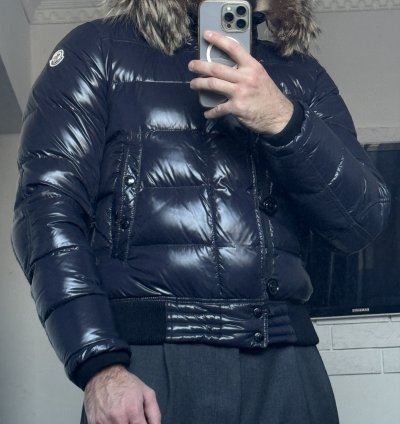 brand new Moncler Veyle puffer hooded jacket
