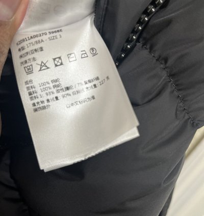 Men Moncler Jacket sz 3