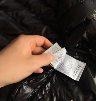 Moncler Acorus black jacket