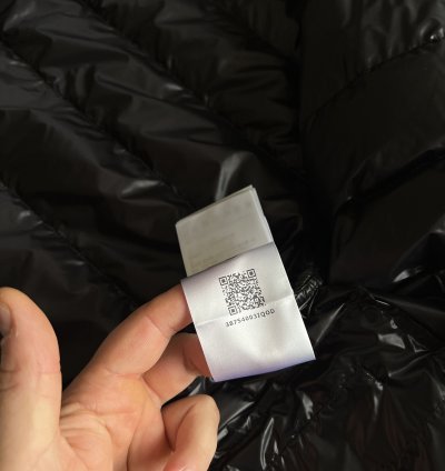 Moncler Acorus black jacket