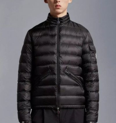 MONCLER AGAY SHORT DOWN JACKET