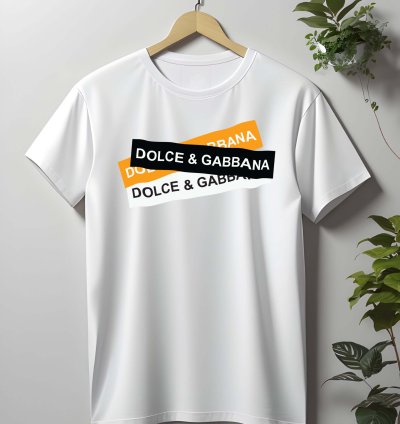Dolcee&Gabbana Logo T-Shirt Size USA.