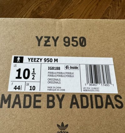 10 5 Yeezy 950 Boots Pirate Black Brand New