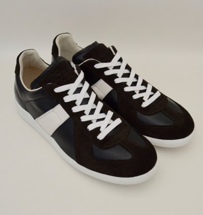16 Black White GAT Sneakers