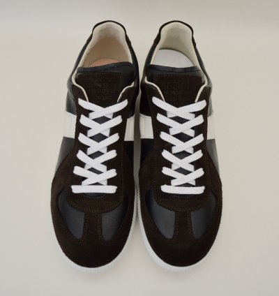 16 Black White GAT Sneakers