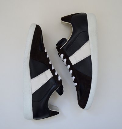 16 Black White GAT Sneakers