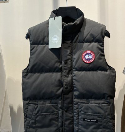 BNWT FREESTYLE CANADA GOOSE VEST