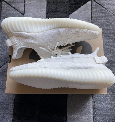 2022 Adidas Yeezy Boost 350 V2 Bone SZ US 12 5