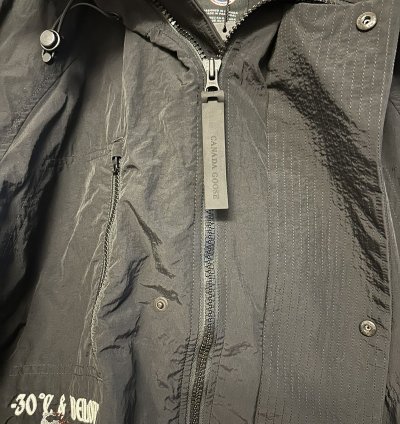 BRAND NEW WITH TAG RAINCOAT CANADA GOOSE COLLAB ANGEL CHEN