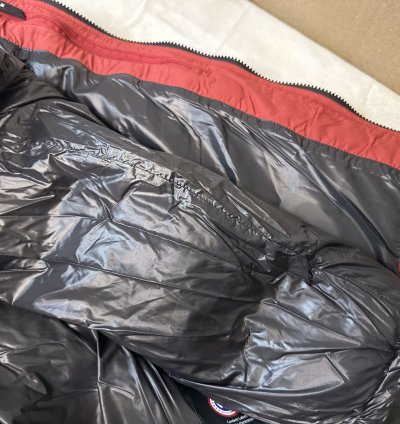 Canada Goose Armstrong Down Jacket Red size Large Brand New
