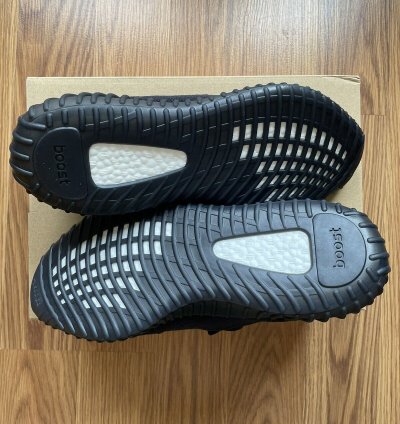 9 5 Yeezy 350 v2 Onyx Black 2023 v1 700 Pirate Utility 500