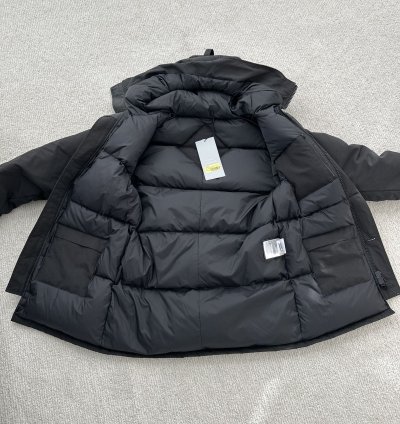 Canada Goose Chateau Down Parka black
