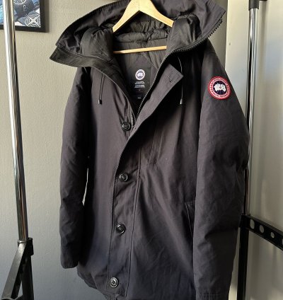 Canada Goose Chateau Parka Black down Puffer like New