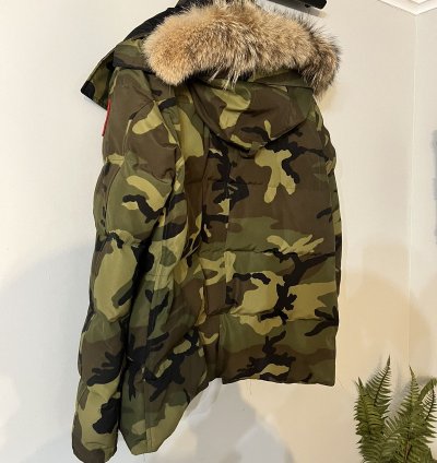 Canada goose down jacket coat