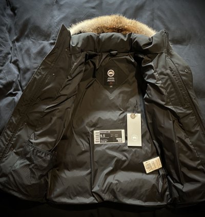 Canada Goose Genuine Fur Hooded Wyndham Parka