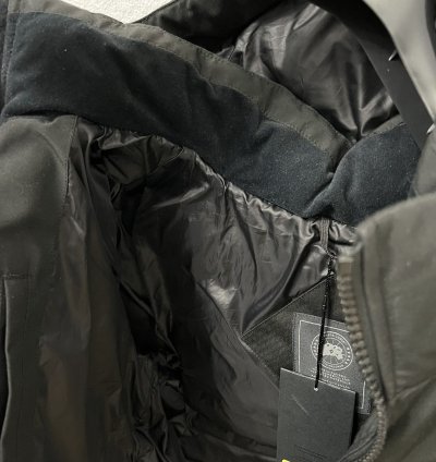 Canada Goose Hargrave Black Label Parka Brand New