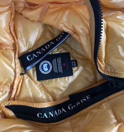 CANADA GOOSE Hooded Puffer Jacket