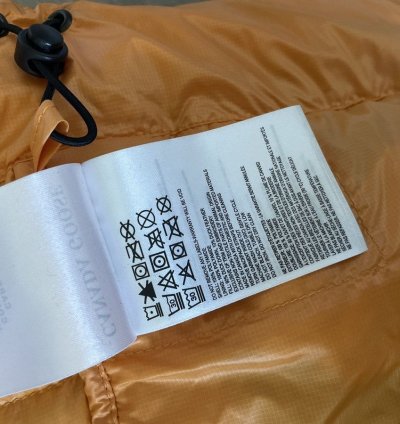 CANADA GOOSE Hooded Puffer Jacket