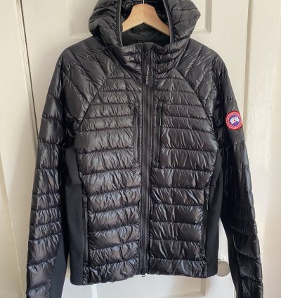 Canada Goose Hybridge Lite Hooded Jacket Medium in Black
