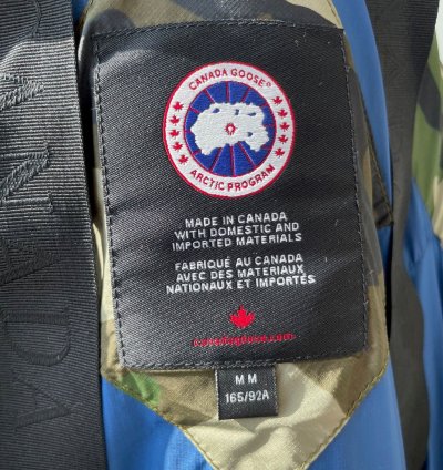 Canada Goose Junction Puffer in Camo